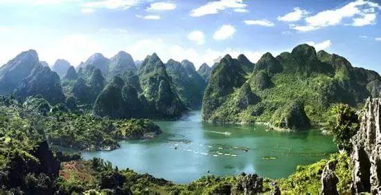 最近一直在思考一个问题，如果在中国的一个三四线城市，要实现自身人生的财富自由，那这个标准是多少呢？游戏画面